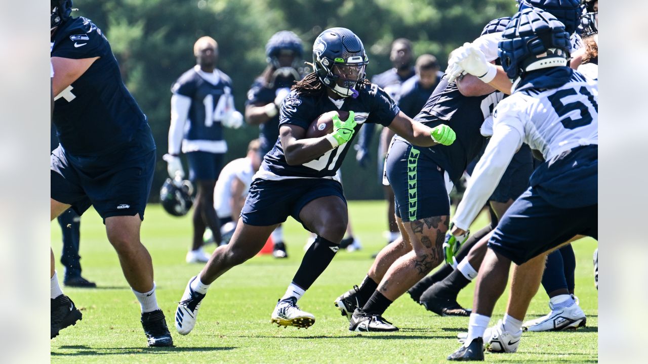 Seattle Seahawks - Lock taking time to meet with our military at practice  yesterday. Salute to service moment presented by USAA #SaluteToService