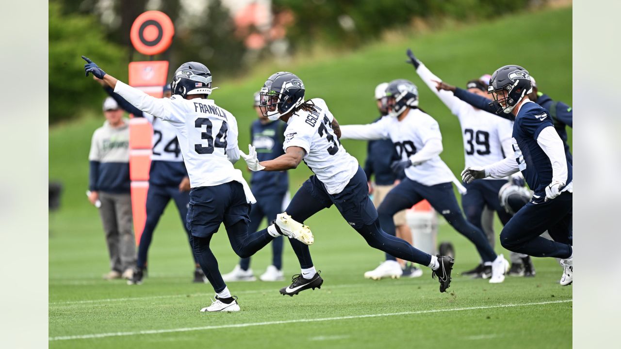 Registration Now Open For Seahawks Training Camp, Presented by Safeway