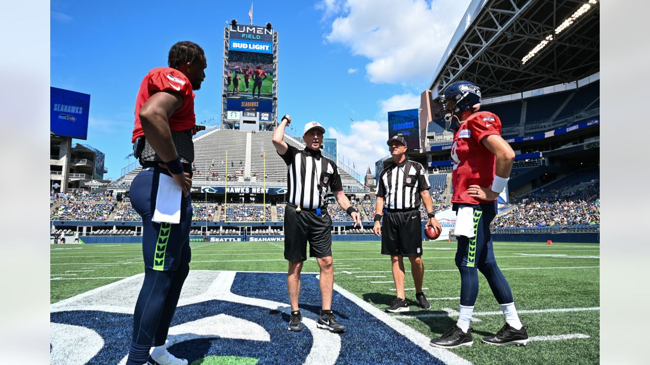 Photos: Seahawks mock game at Lumen Field