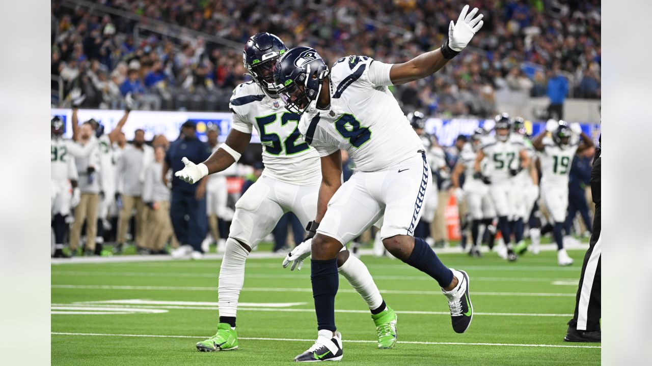 Rapid Reaction: Seahawks Stumble In Los Angeles, Fall To 5-9 On Season