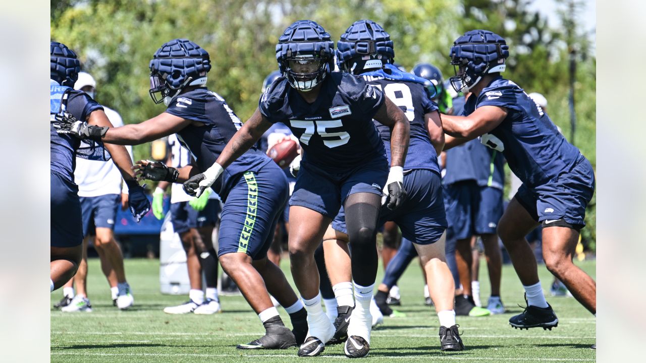 A Visit From Dr. Angela Duckworth & Observations From Day 2 Of 2022  Seahawks Training Camp