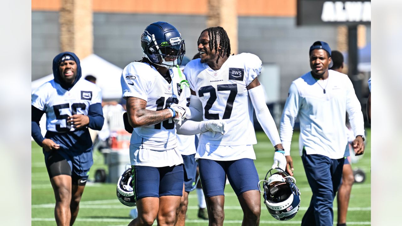 Fantastic Return': How Seahawks LB Jordyn Brooks Raced Back From Torn ACL -  Sports Illustrated Seattle Seahawks News, Analysis and More