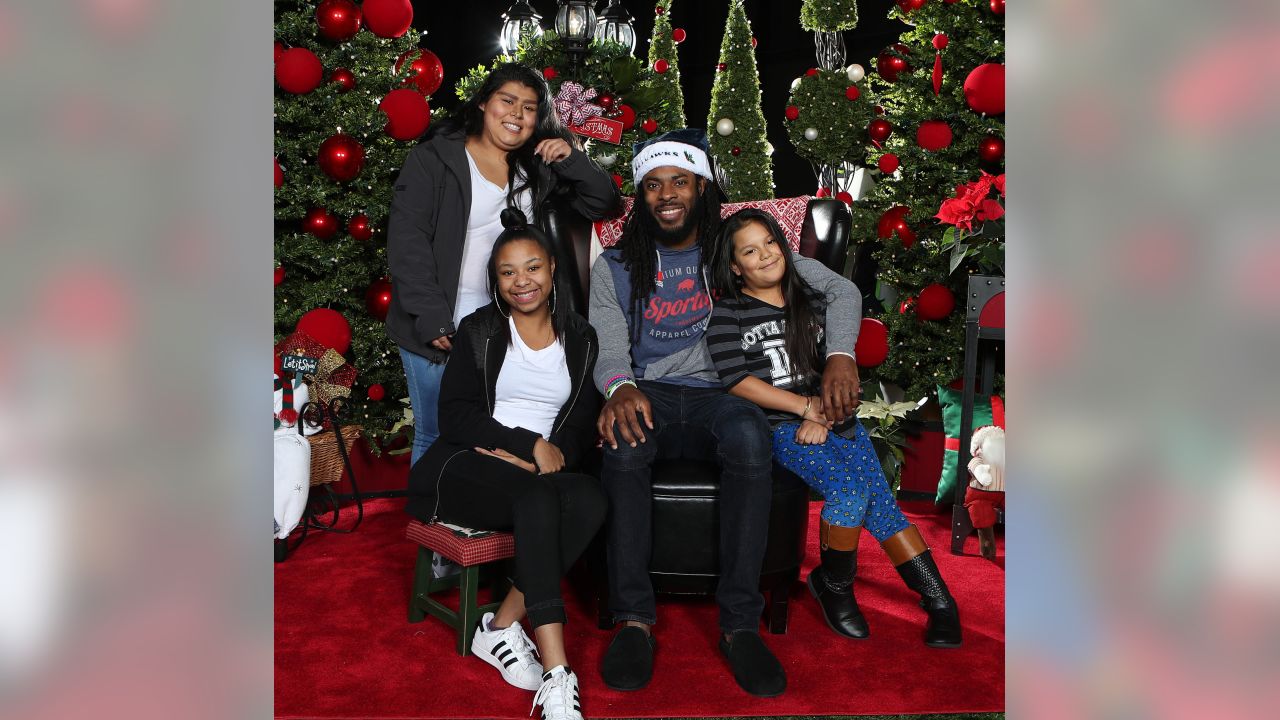 Richard Sherman to fund scholarship after high school student