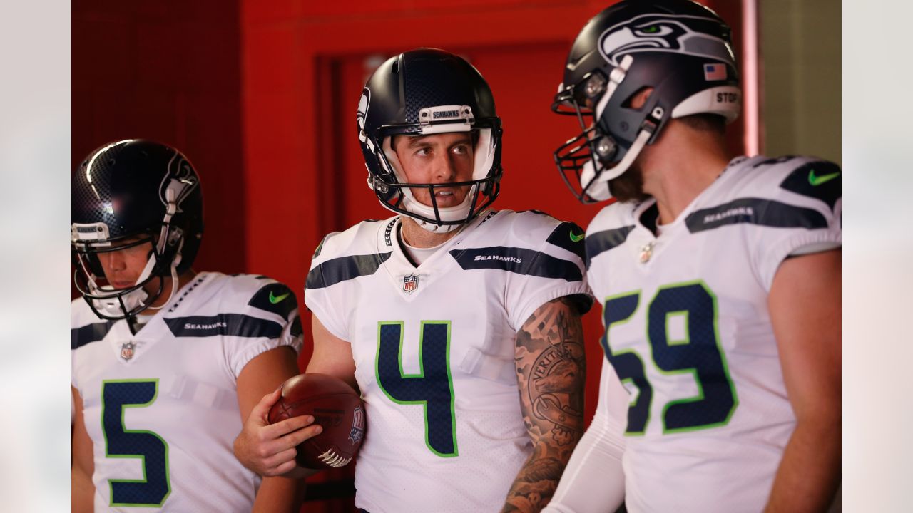 Top 2022 Seahawks Training Camp Storylines: Who Wins The Quarterback  Competition?