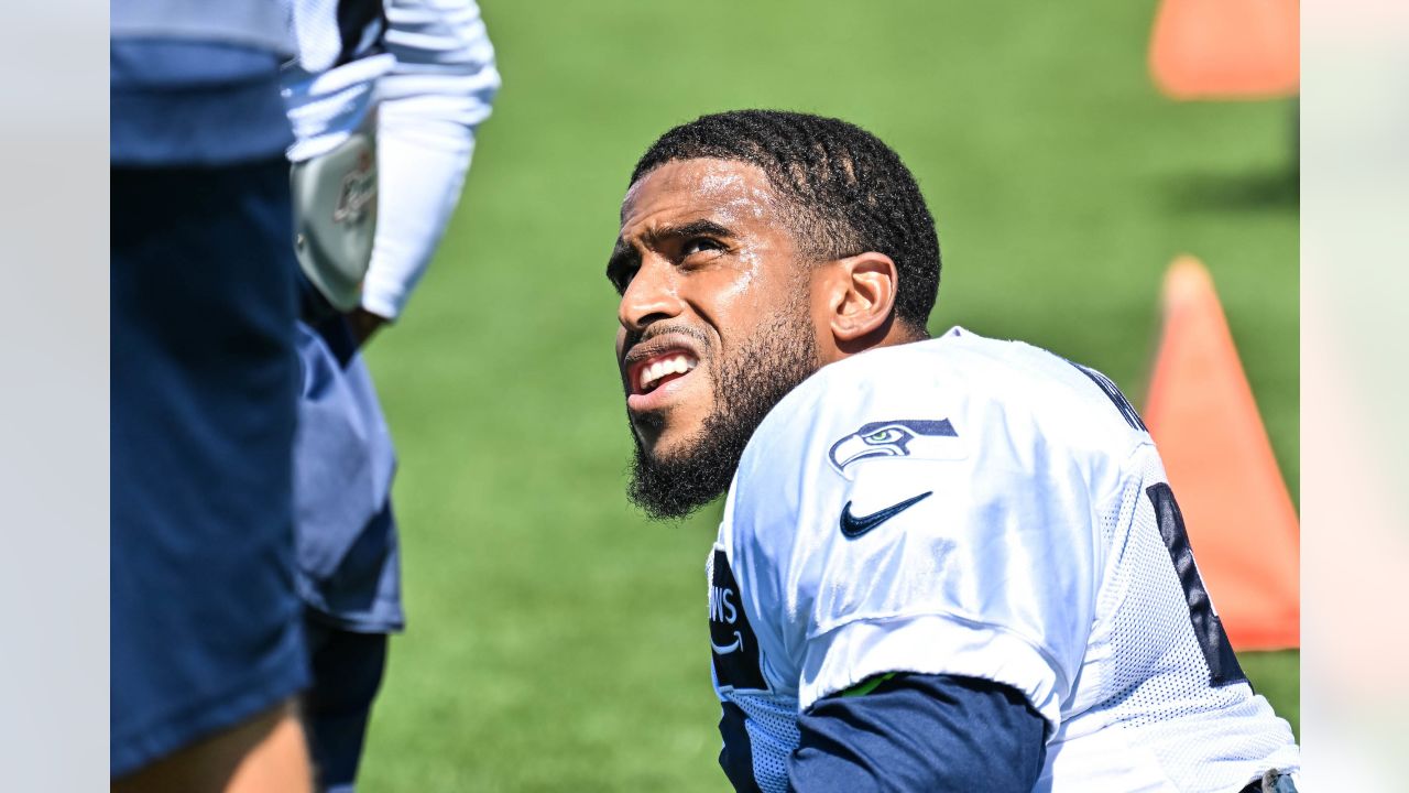 Seahawks' Brooks back after 'amazing' recovery from ACL injury