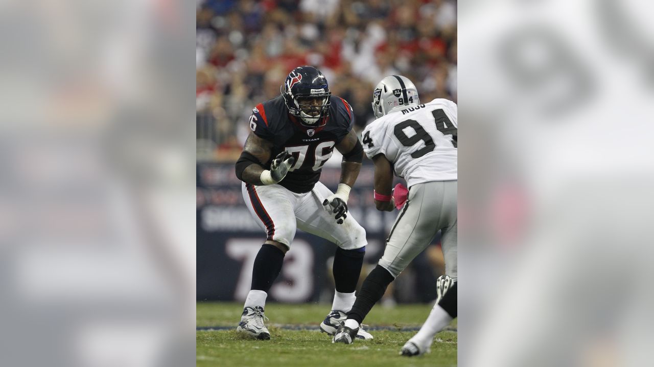 Seattle Seahawks offensive lineman Duane Brown (76) lines up for the snap  during an NFL football game against the Houston Texans, Sunday, Dec. 12,  2021, in Houston. (AP Photo/Matt Patterson Stock Photo - Alamy