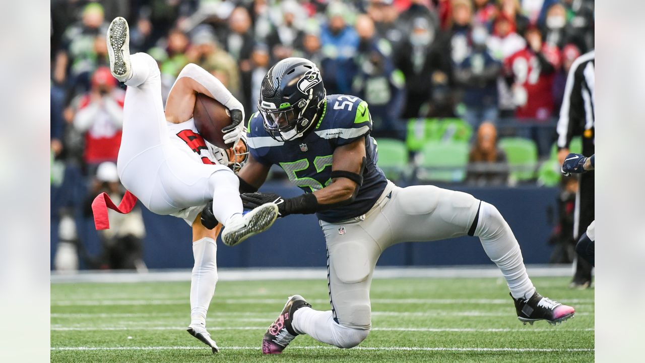 Instant Lookback: Bobby Wagner Has His First Interception Of The