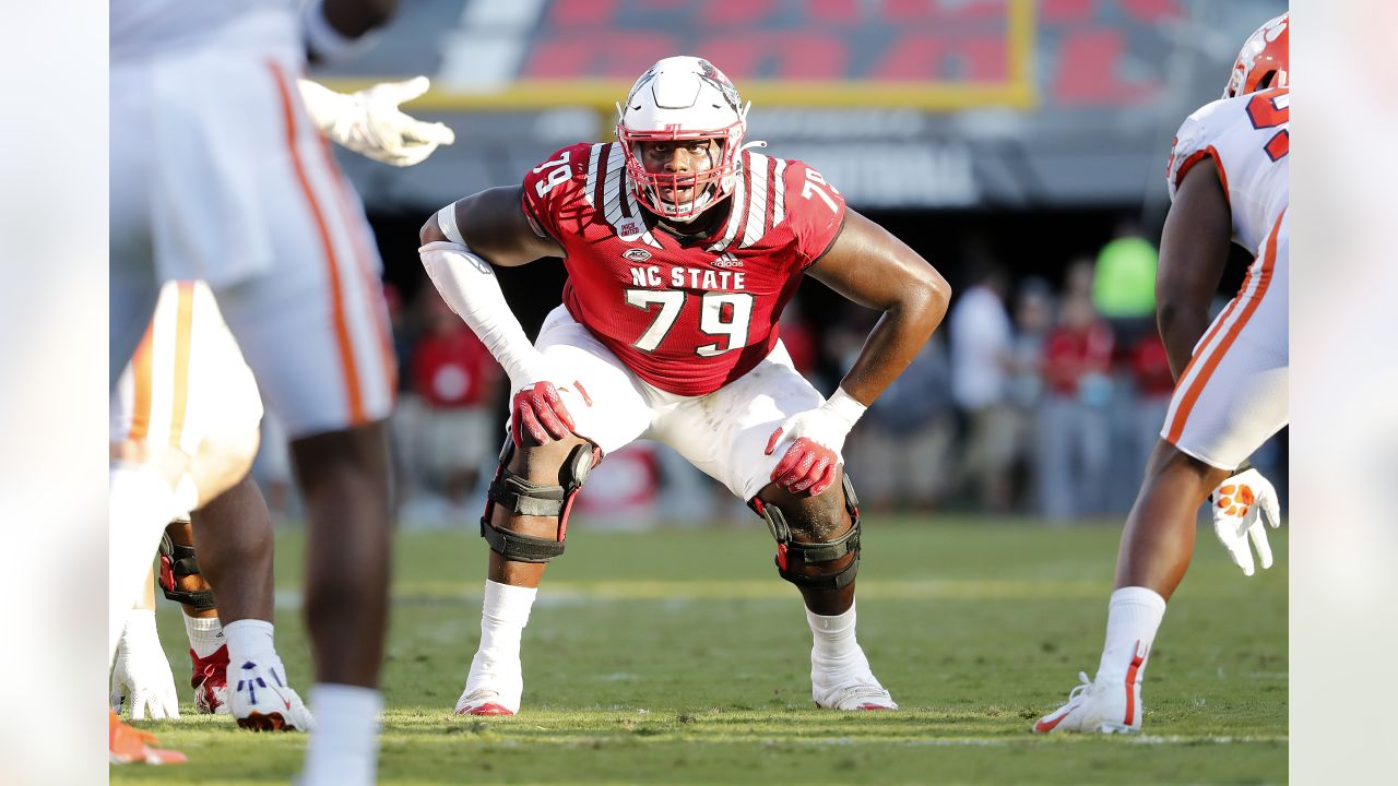 2022 NFL Draft recruiting rewind: North Carolina State's Ikem Ekwonu to Carolina  Panthers - Sports Illustrated High School News, Analysis and More