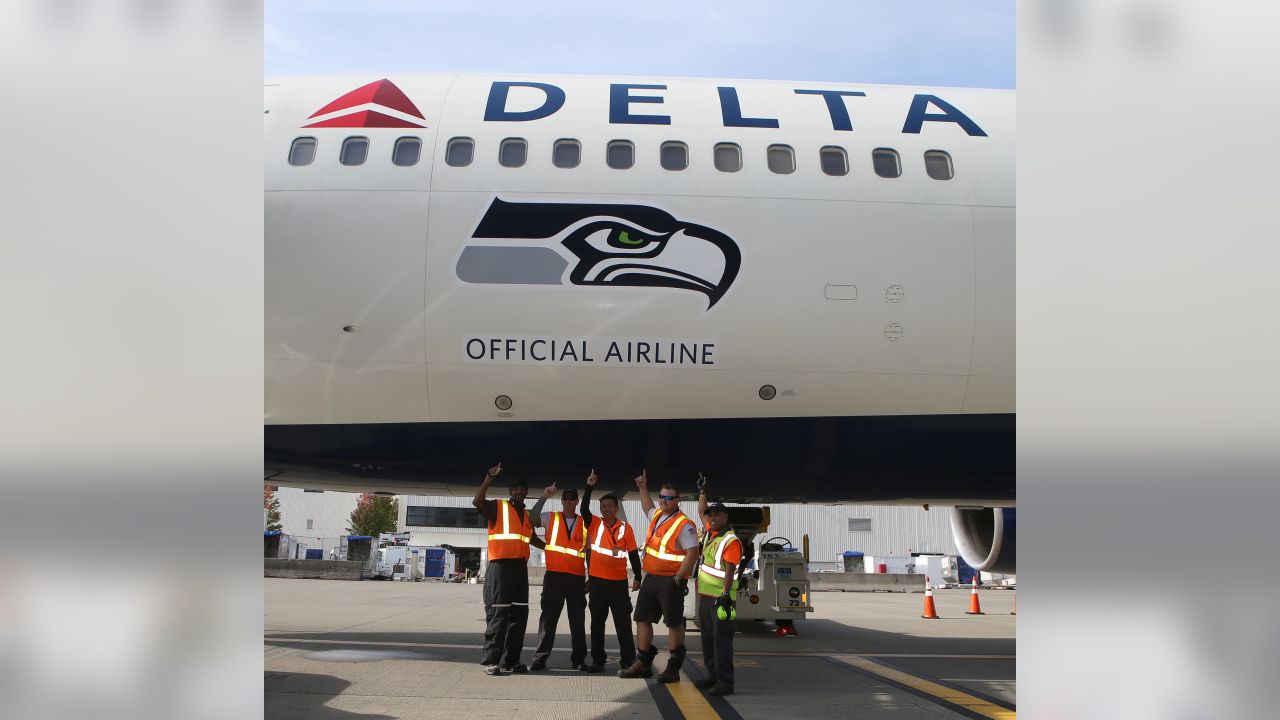 Delta, Alaska Airlines Sponsor Seahawks Contests, With Bigger