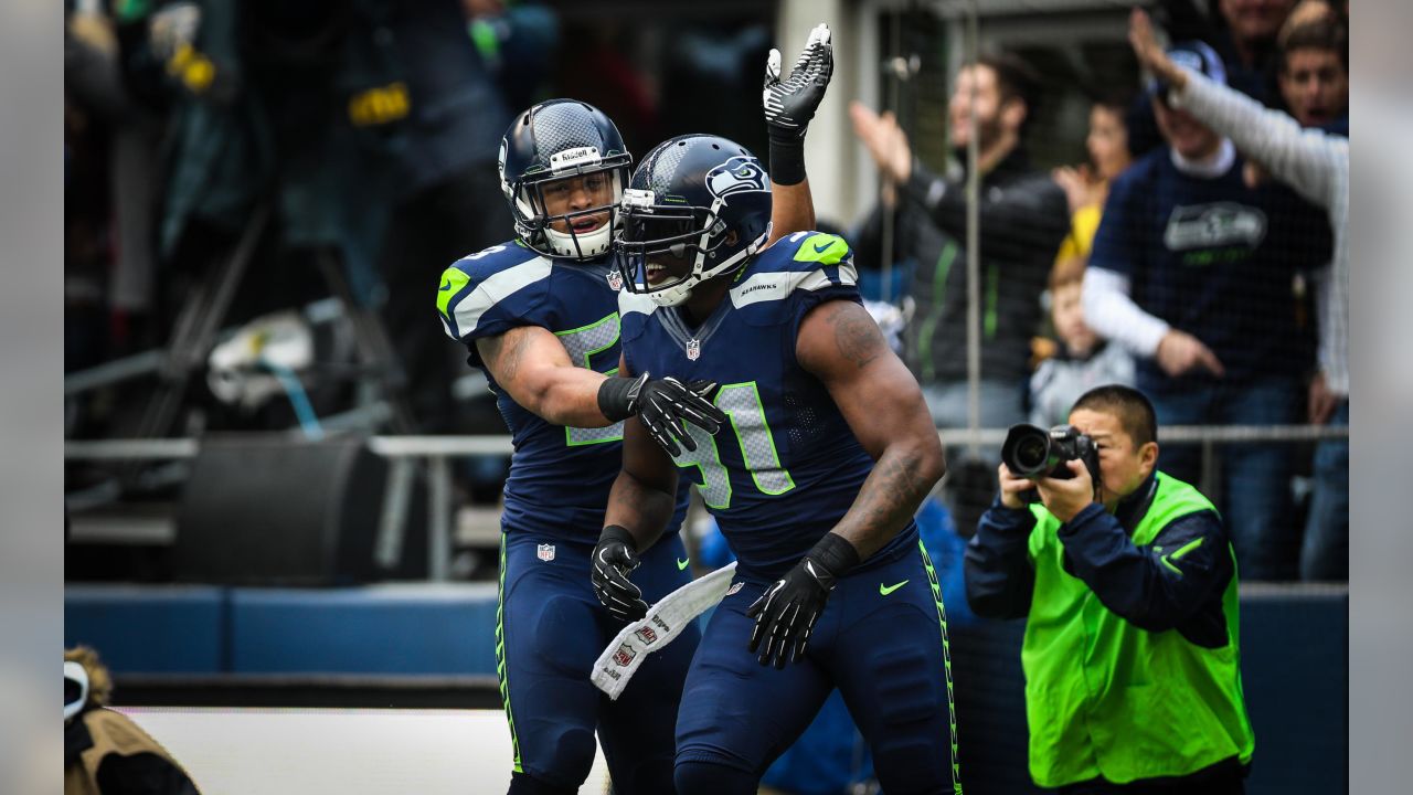 Seattle Seahawks bringing back DE Chris Clemons 