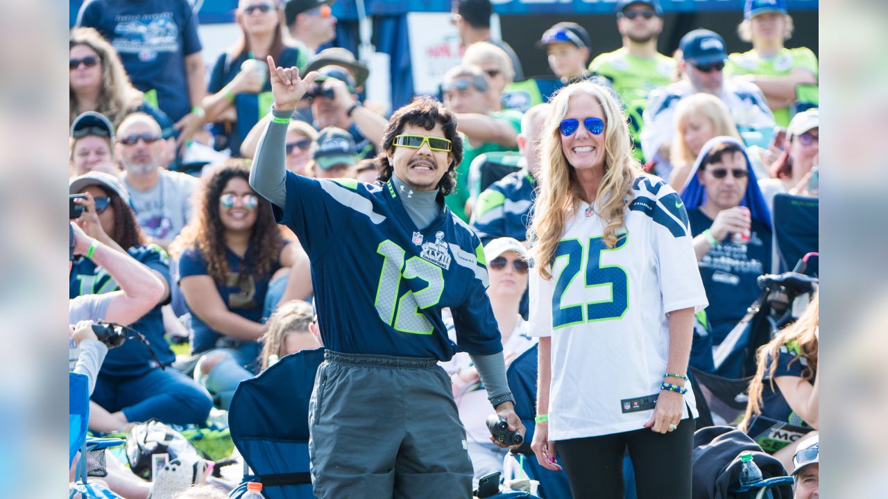 On the Gridiron: Seattle Seahawks Production, Ops Teams Keep Fans at the  Heart of Game Day at CenturyLink Field