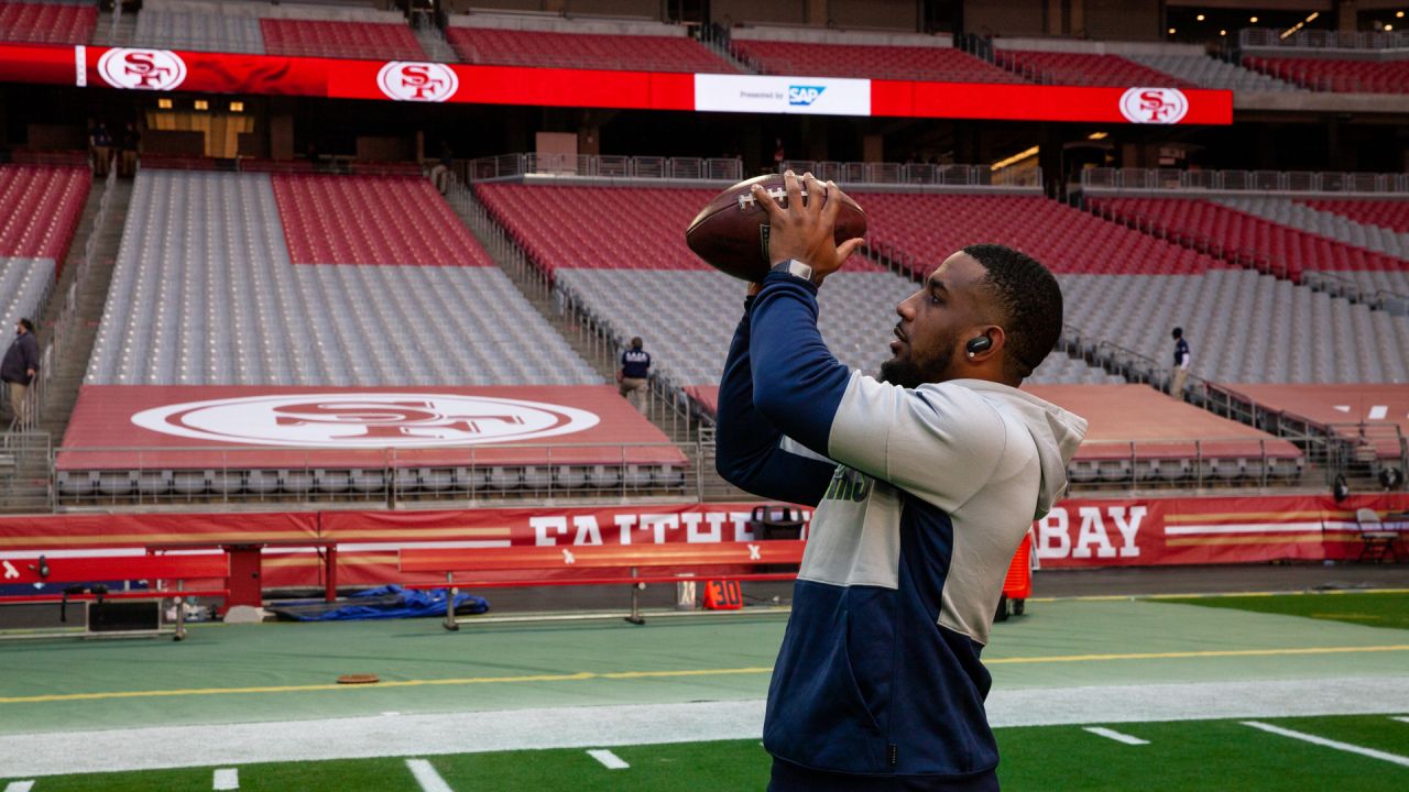 DK Metcalf showed up to the stadium today in a Steve Largent jersey! :  r/Seahawks