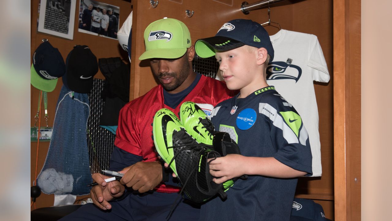 Seahawks Host Make-A-Wish Kids