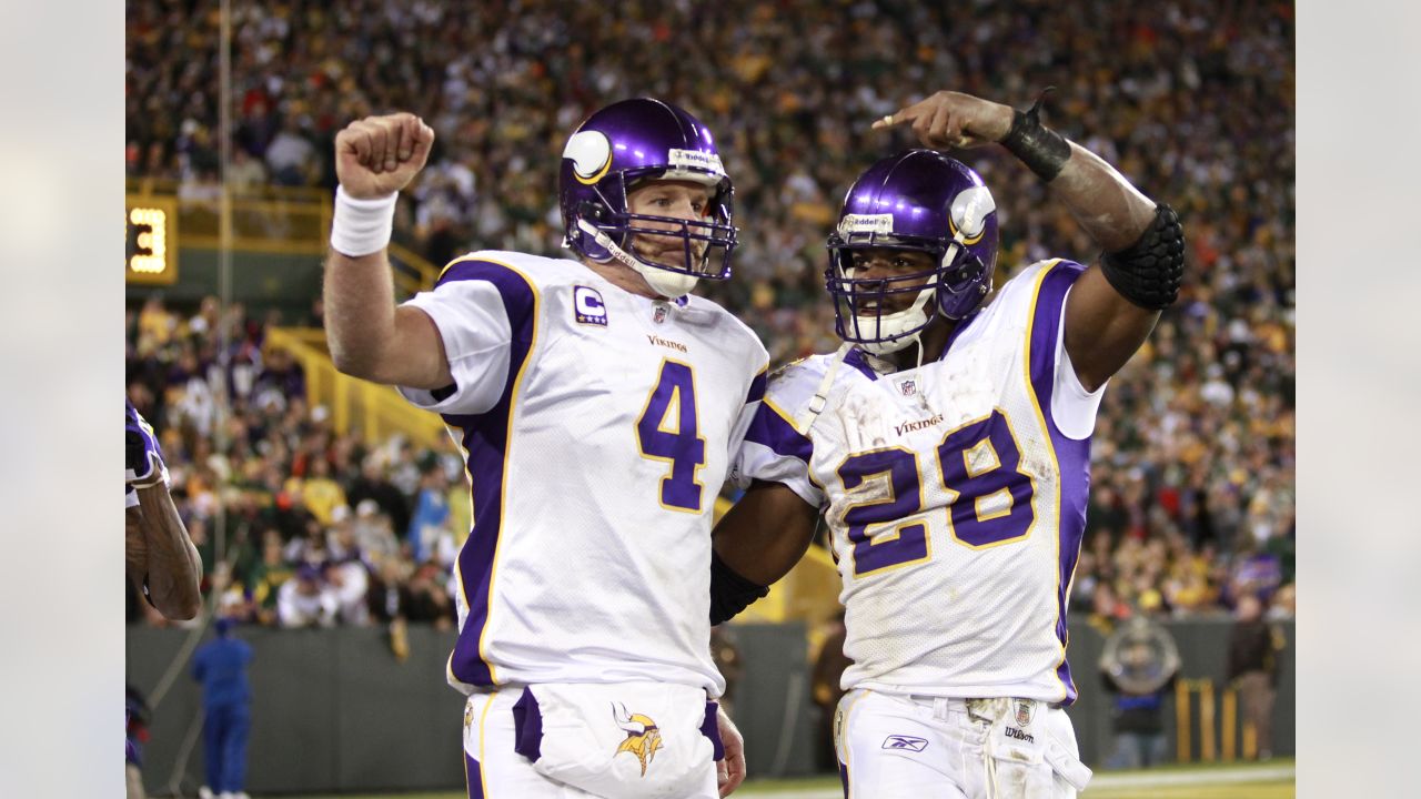 Instant Lookback: Adrian Peterson Gets First Start, First