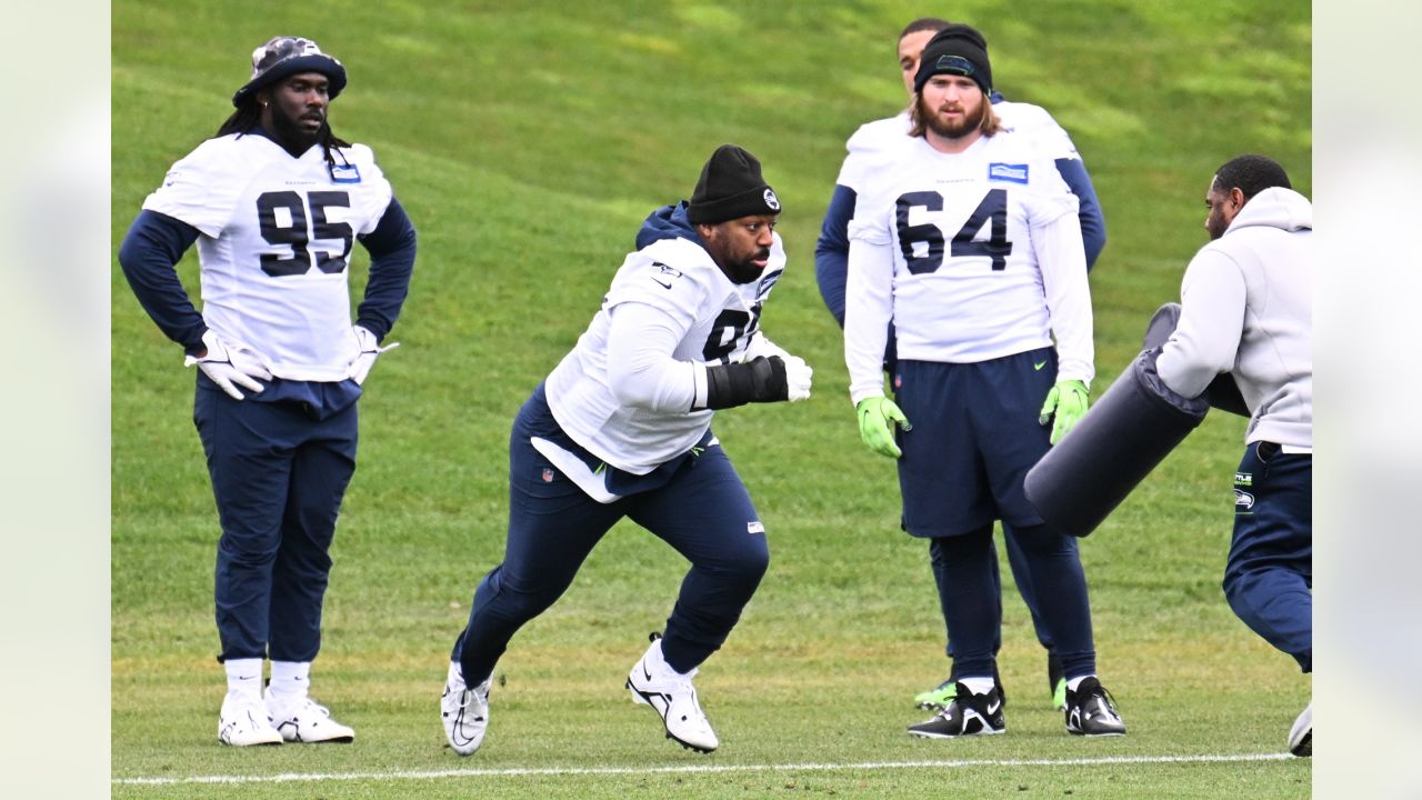 Charitybuzz: Ultimate Seattle Seahawks Package for 4: Pre-Game 12 Flag  Raising Experience, 4 Club Level Tickets and Post-Game Mid-Field Photo on  December 15 or 24 at CenturyLink Field