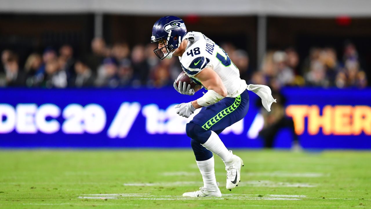 C.J. Prosise takes over in Seattle. Fantasy Football Waiver Wire Week 11