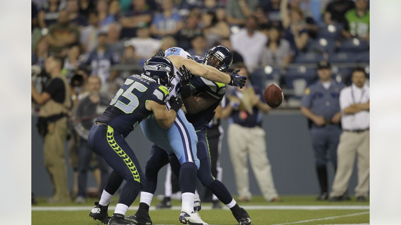 Tennessee Titans defensive end Denico Autry reacts to a play during an NFL  football game against the Seattle Seahawks, Sunday, Sept. 19, 2021, in  Seattle. (AP Photo/John Froschauer Stock Photo - Alamy