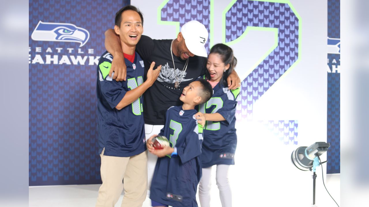 Russell Wilson in China