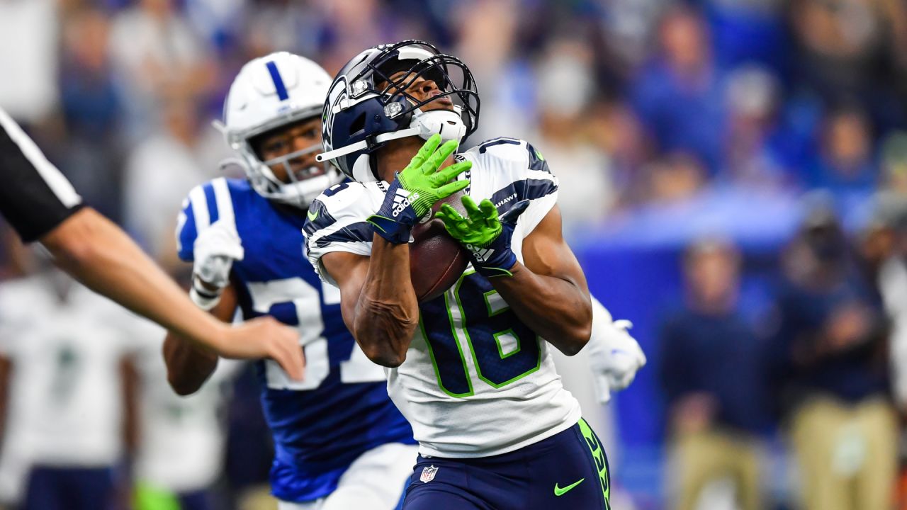 How Seahawks star and Tulsa native Tyler Lockett gives back to his