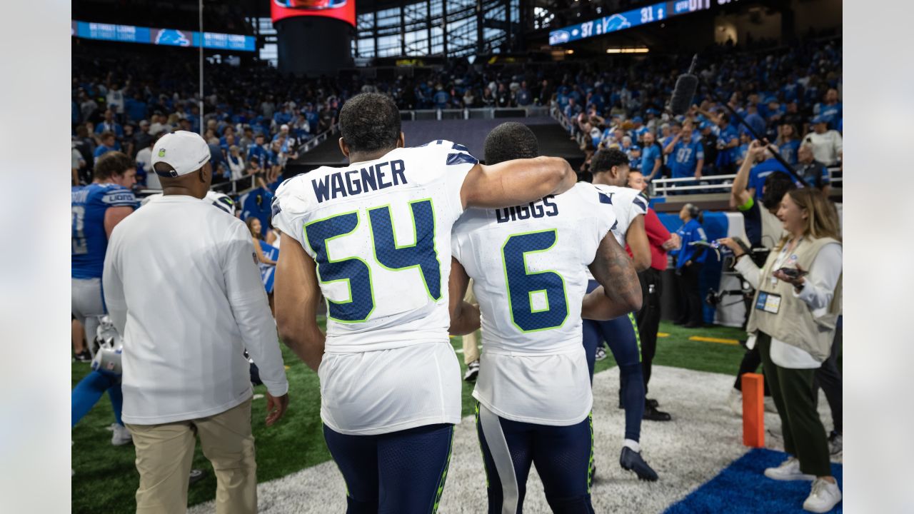 Seahawks 'locked in' after linebacker Bobby Wagner gives impassioned talk  to teammates