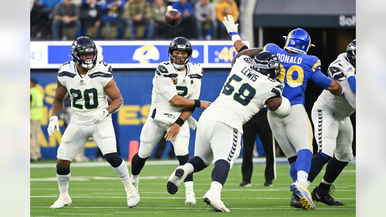 SEAHAWKS: Seattle gets a Kuppful in 20-10 loss to Rams