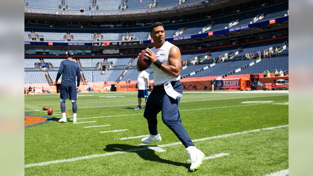 Seahawks trade Russell Wilson to Broncos, changing NFC West landscape -  Turf Show Times