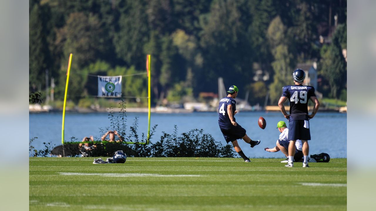 Olympia's Hauschka Roots for Seattle Seahawks Kicker - ThurstonTalk