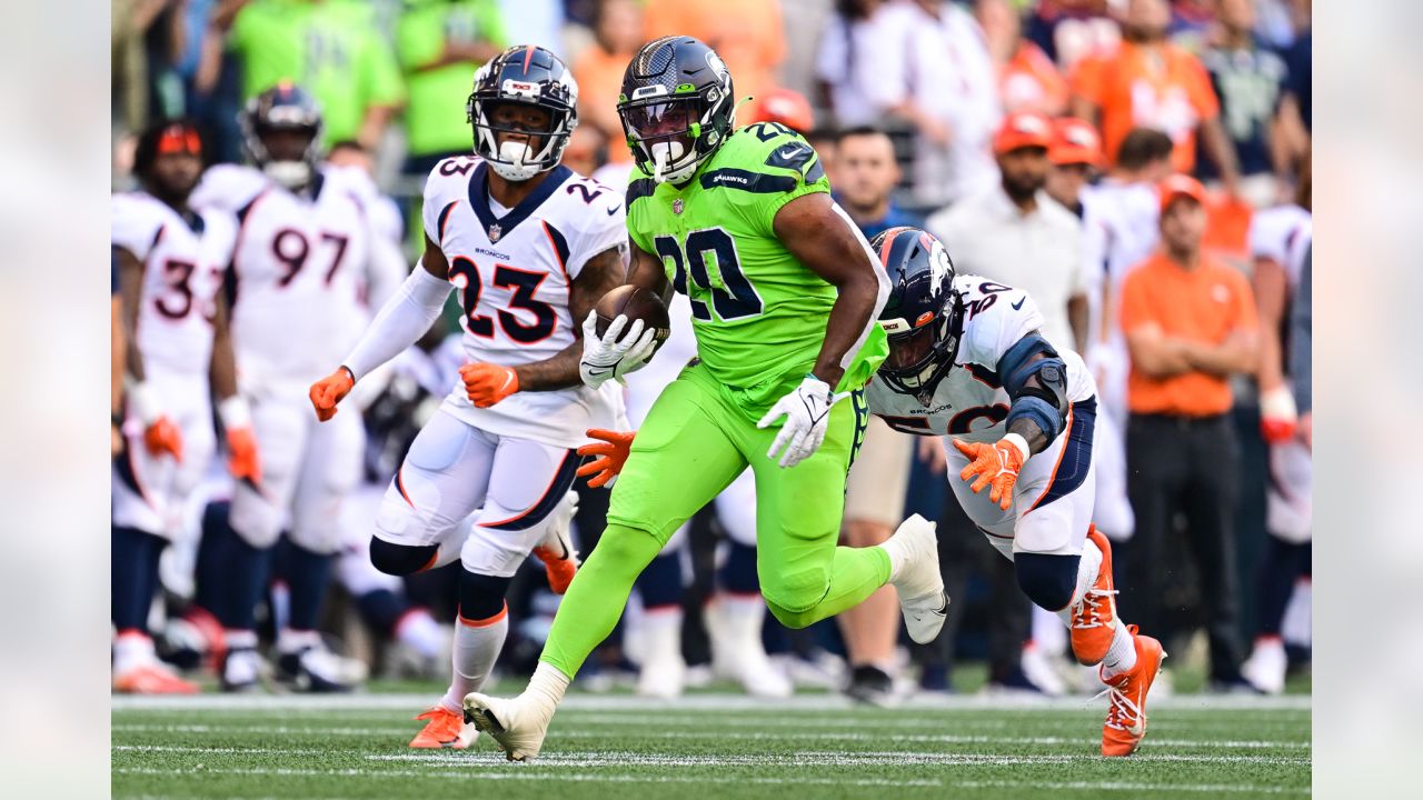 Seahawks Defense Steps Up In 17-16 Season-Opening Win Over Denver Broncos