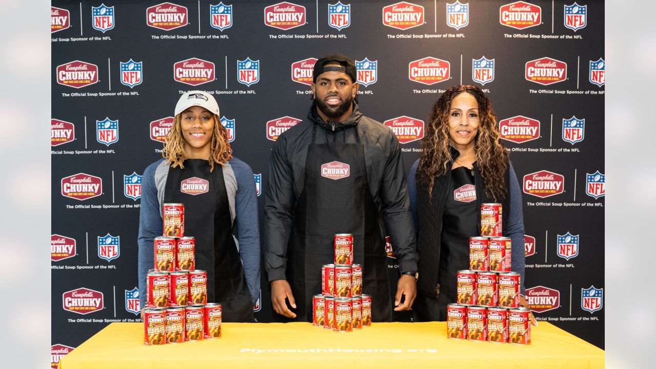 Seahawks And Campbell's® Chunky® Soup Deliver Soup To Mary's Place