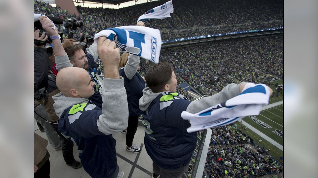 PHOTOS: Seattle Mariners Catcher Cal Raleigh Raises The 12 Flag