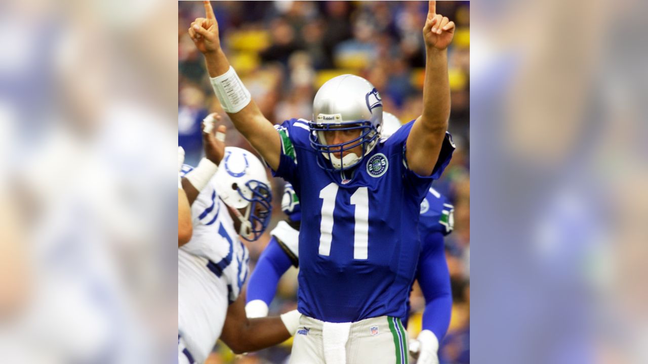 IRVINE, CALIFORNIA - 24 JUNE 2021: Football Helmets of the Seattle Seahawks  and the Indianapolis Colts, Week One Opponents in the Editorial Image -  Image of mini, indianapolis: 226568650