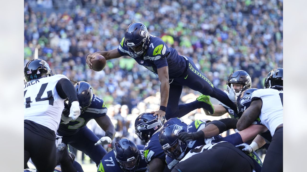 Geno Smith, Seahawks knock Jets out of playoff chase