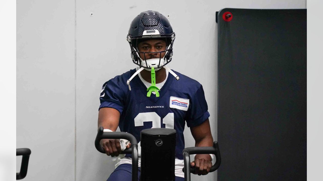 Seahawks Prepare To Face “Unique, One Of A Kind” Bobby Wagner For First Time