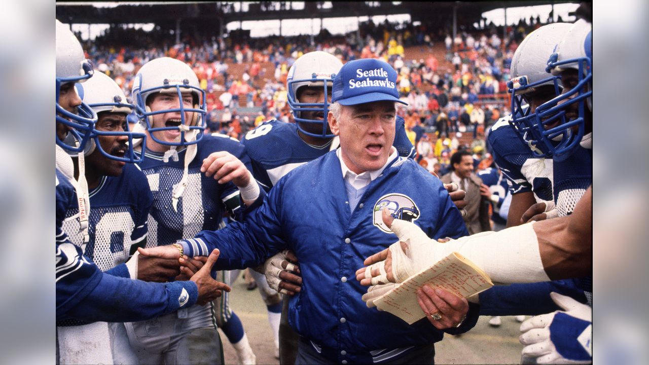 Chuck Knox: The Legendary Football Coach Who Shaped the NFL