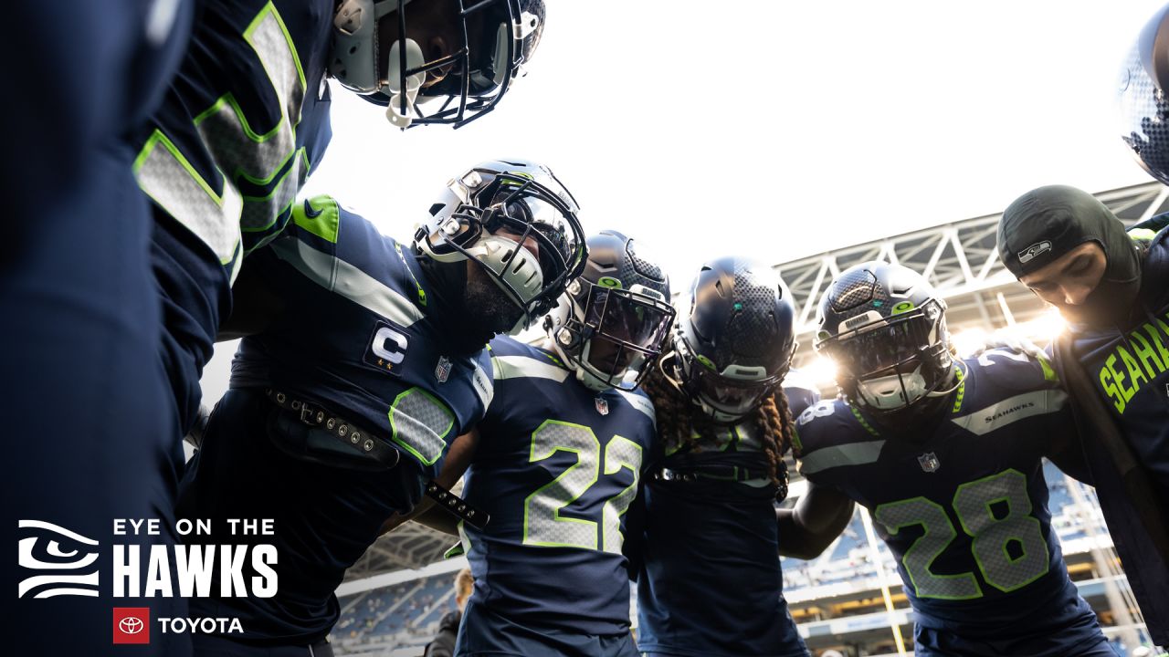 Seahawks Mailbag: Run Defense, World Cup Comparisons, Throwback Uniforms &  More