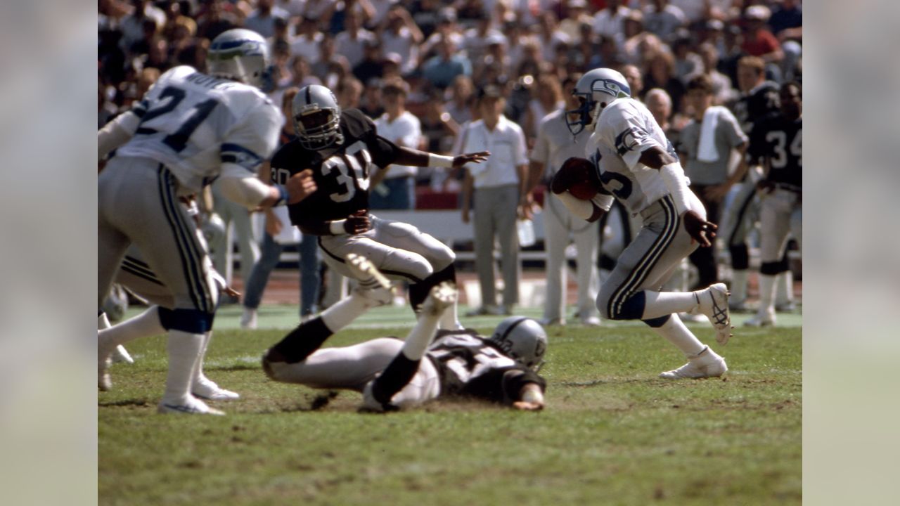 PHOTOS: Seahawks vs. Raiders Through The Years