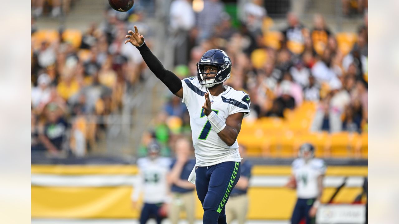 Seahawks QB Drew Lock tests positive for COVID, out for Thursday