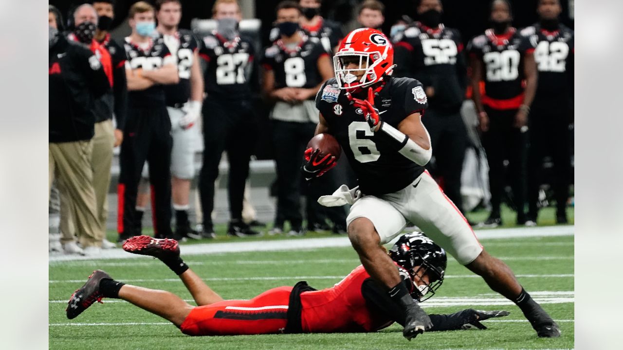 Seattle Seahawks select Georgia Bulldogs running back Kenny