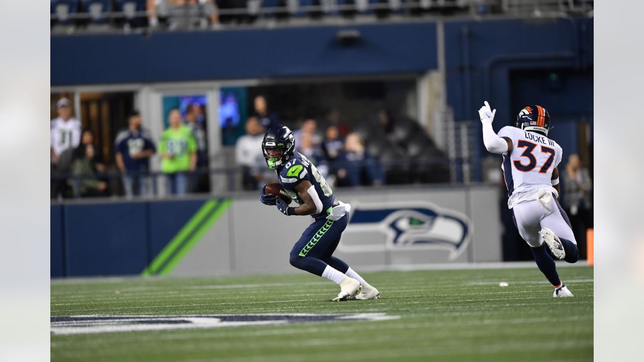 Seahawks sit most key players as Broncos take advantage for easy preseason  win