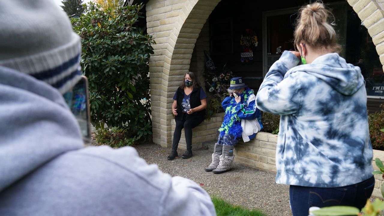 Ultimate Seahawks fan Mama Blue is fighting pancreatic cancer