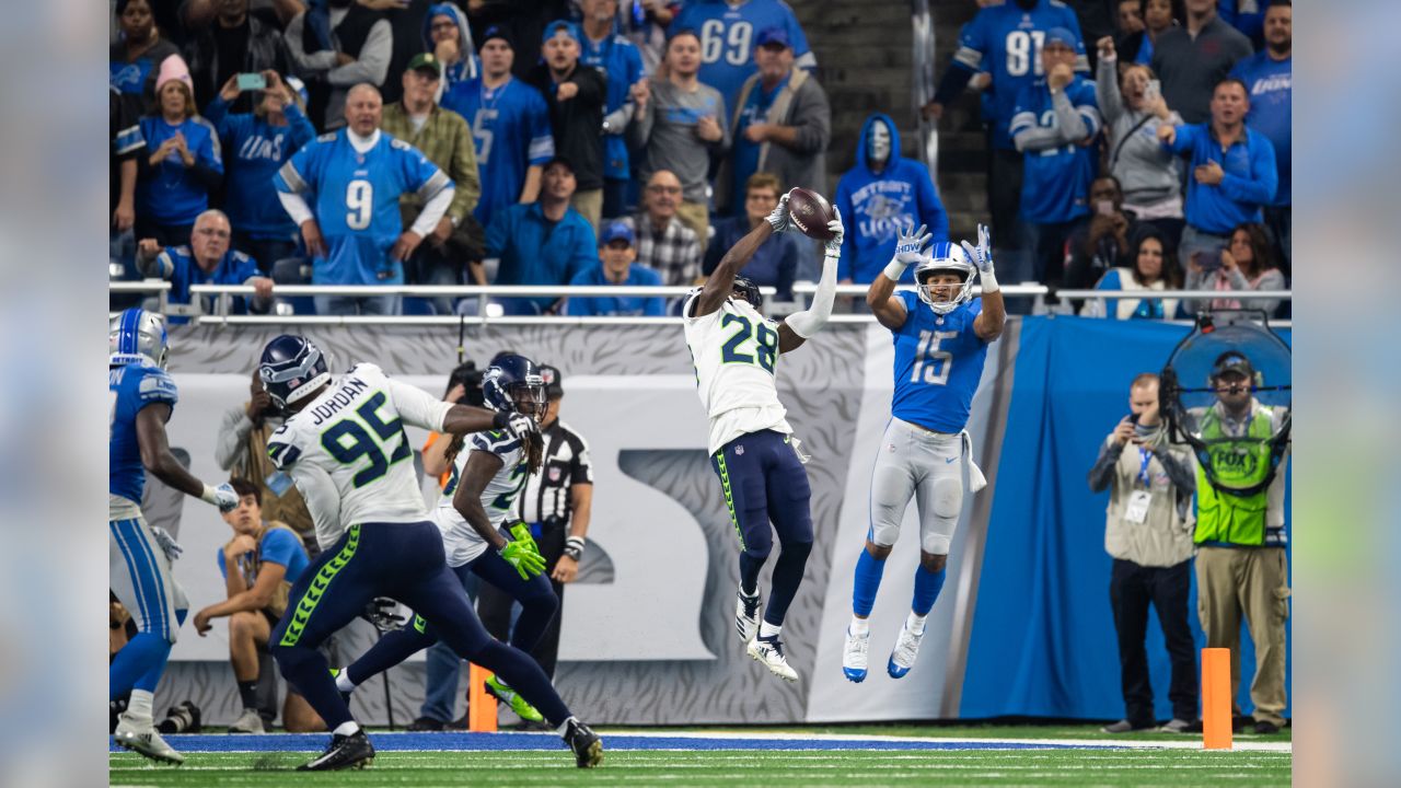 Seattle Seahawks release veteran wide receiver Brandon Marshall - Field  Gulls