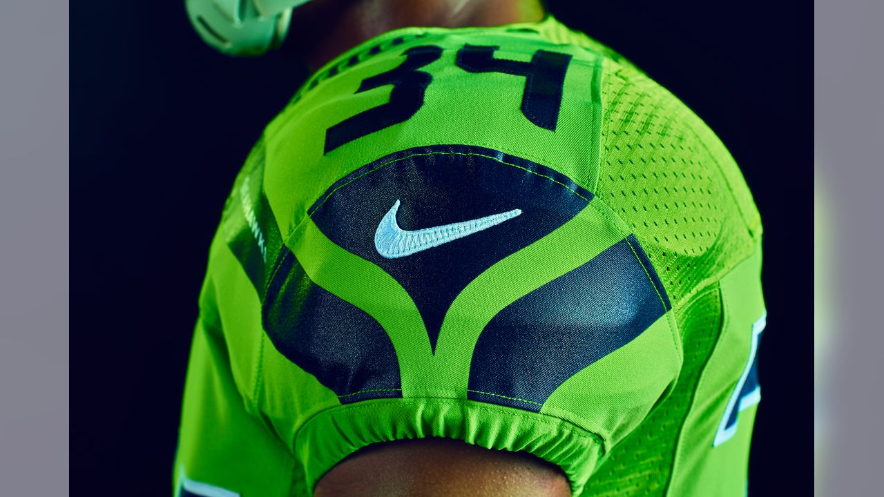 Seattle Seahawks 'Color Rush' Uniforms Are Bright Green