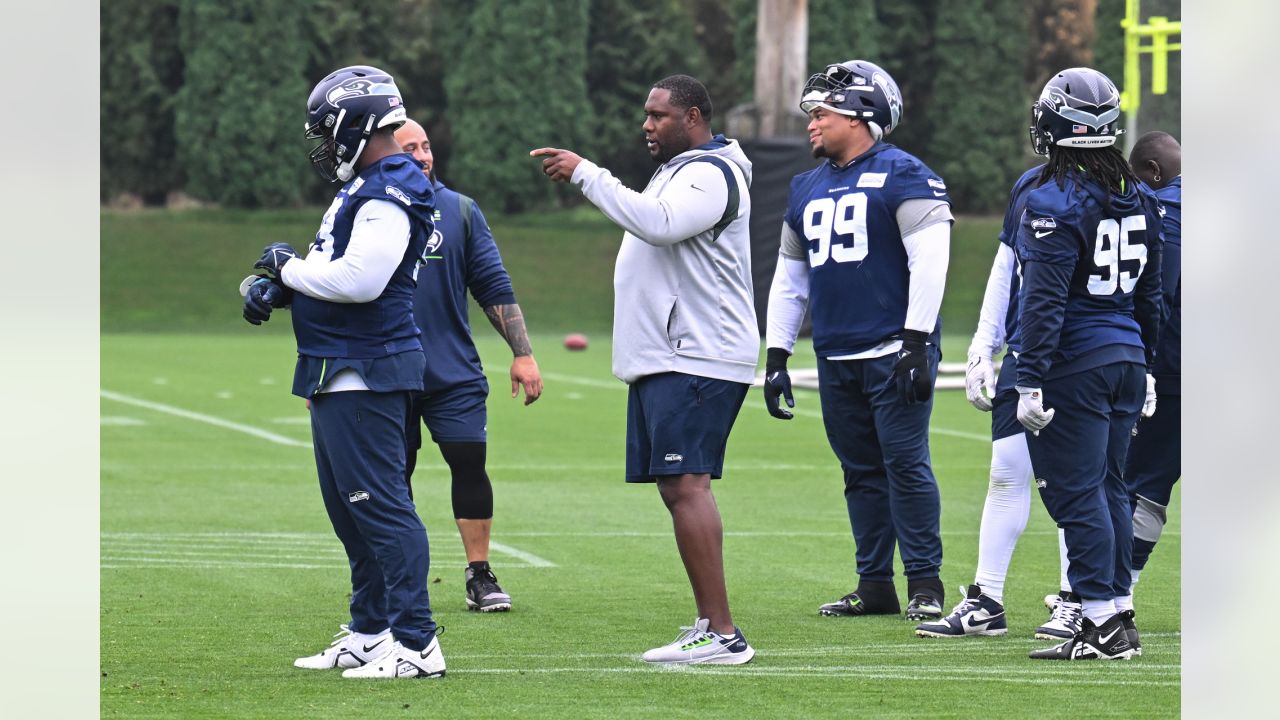 K.J. Wright's observations of Seahawks' 2022 rookie class - Seattle Sports