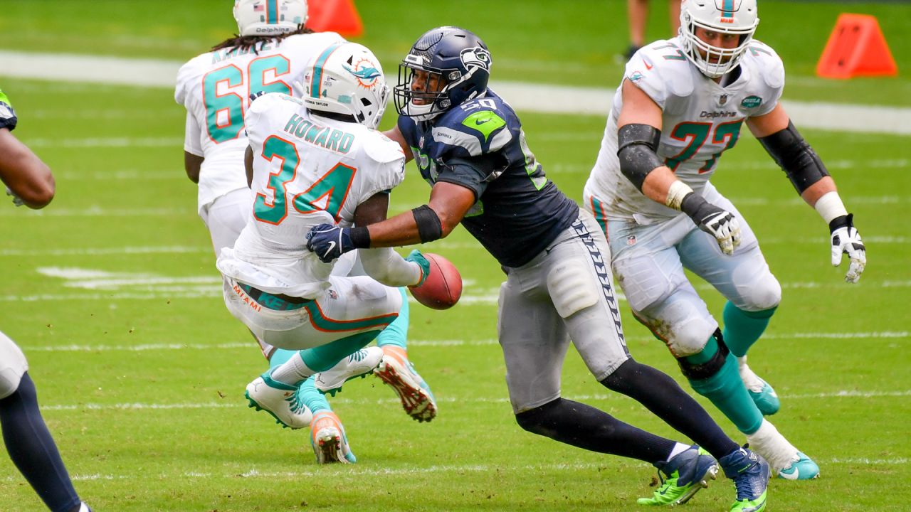 Seahawks beat Dolphins for first 4-0 start since 2013 - The Columbian