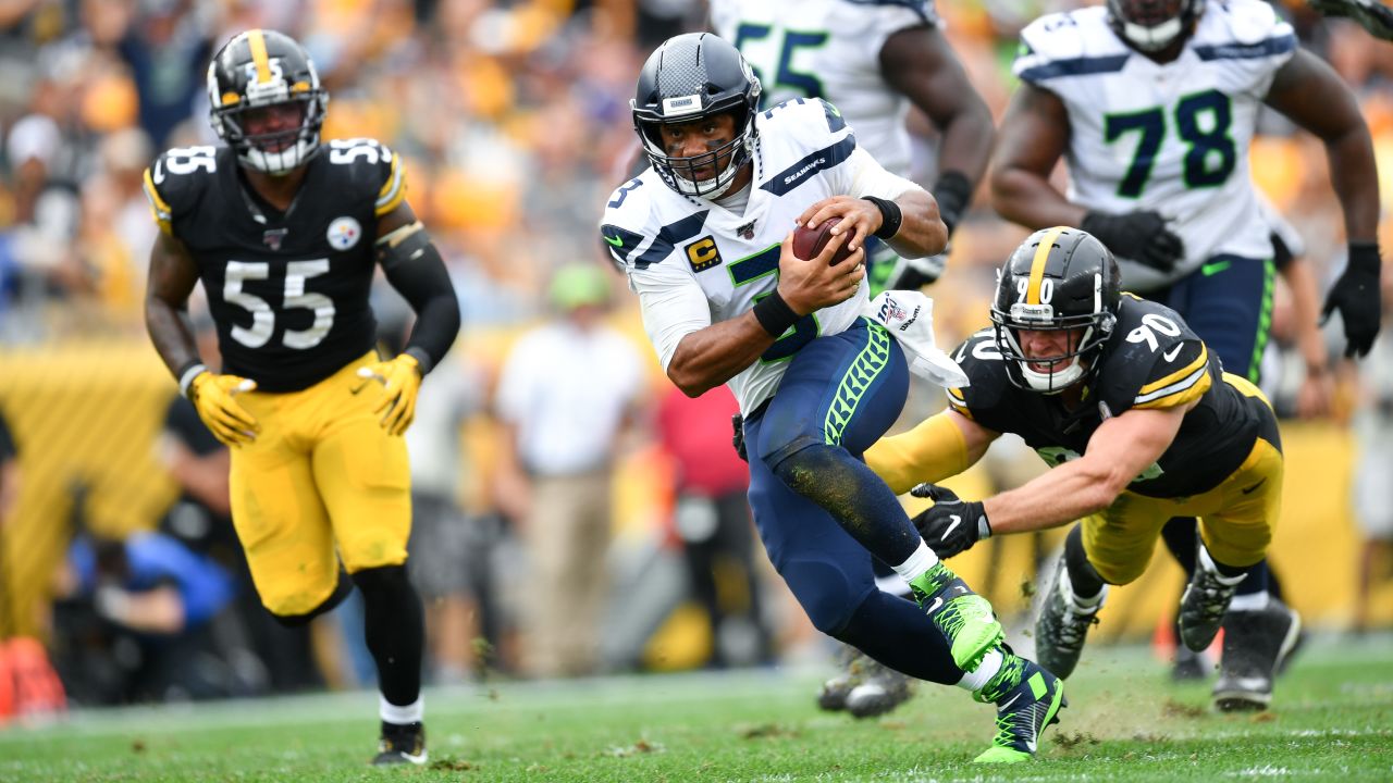 Wilson, Seahawks edge Steelers 28-26