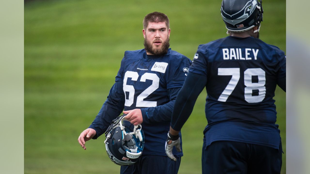 Seahawks Twitter mailbag: The offensive line, Kristjan Sokoli, and UW  receivers