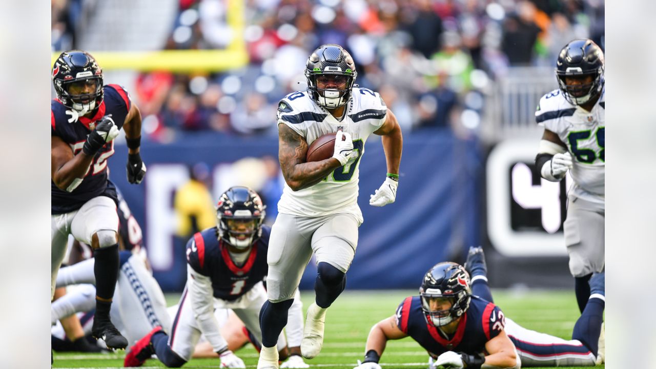 Notes from the Enemy: Rashaad Penny taking over, Seattle Seahawks facing  potential big offseason changes and more - Revenge of the Birds