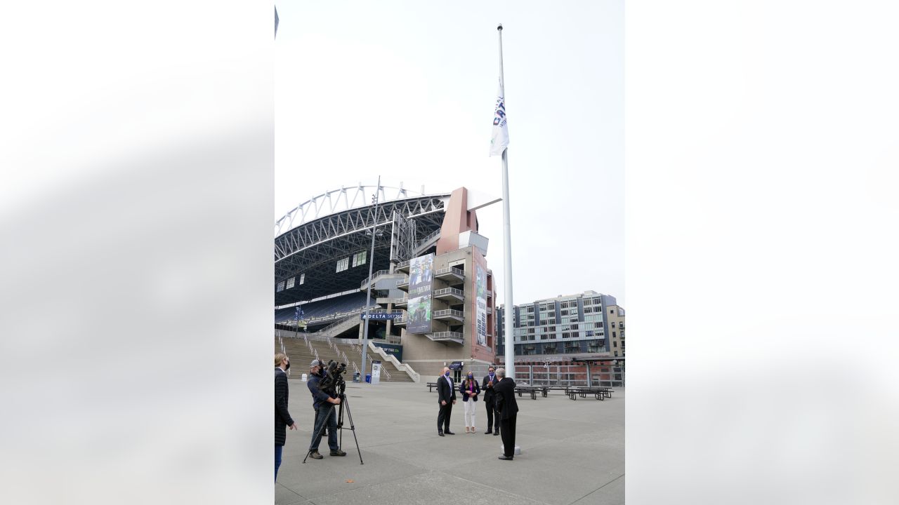 Seahawks And Virginia Mason Franciscan Health Support NFL's Crucial Catch  Initiative To Fight Cancer Through Early Detection And Risk Reduction