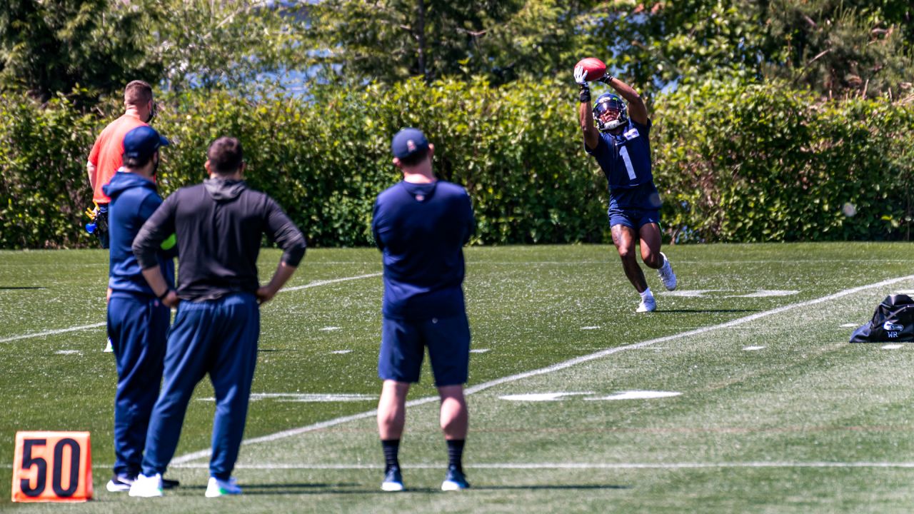 Bumpus: How D'Wayne Eskridge stood out at Seahawks rookie minicamp