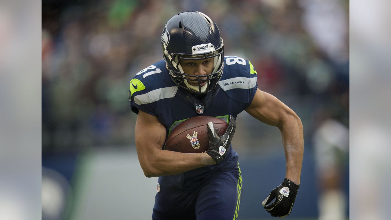 Seattle Seahawks wide receiver Golden Tate (81) catches a pass against the Denver  Broncos in the second quarter of Super Bowl XLVIII at MetLife Stadium in  East Rutherford, N.J., on Sunday, Feb.